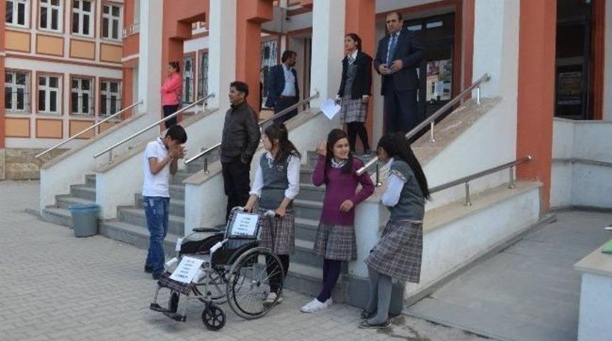 &Ccedil;aldıran&rsquo;da &lsquo;tane Tane Gelen Mavi Mutluluk&rsquo; Kampanyası