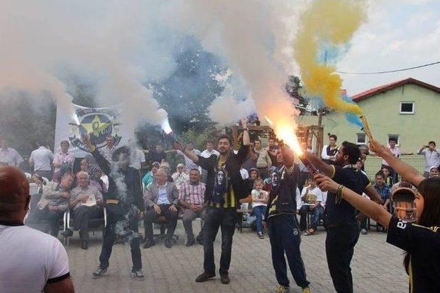 &Ccedil;aycuma&rsquo;da Fenerbah&ccedil;e&rsquo;li Sel&ccedil;uk Yula Anısına K&uuml;t&uuml;phane A&ccedil;ılışı 1