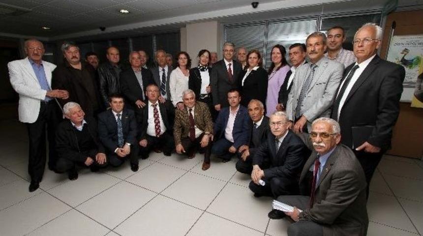 Karşıyaka&rsquo;da Muhtarlar Masası Kuruldu