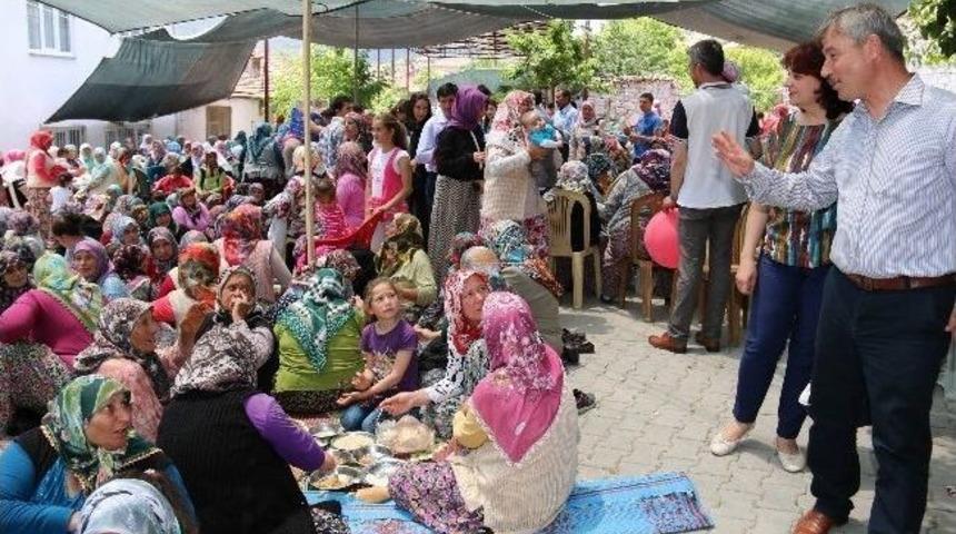Y&uuml;zlerce Vatandaş Hayır Yemeğinde Buluştu