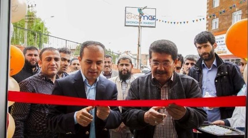 Adyes-der Kermes D&uuml;zenledi