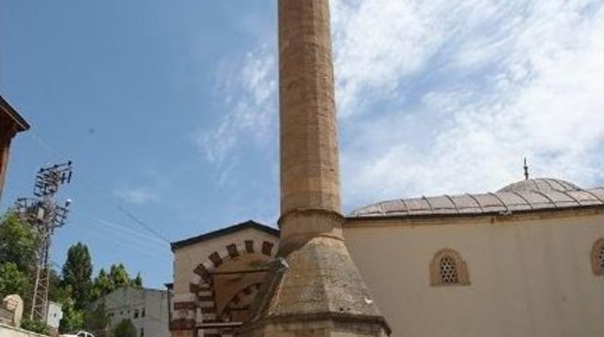 İhh Gen&ccedil;leri Keban'da Gezdirdi