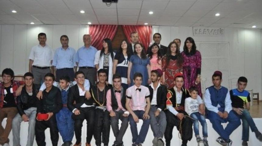 Kurtalan&rsquo;da Tiyatro Oyunu Sahnelendi