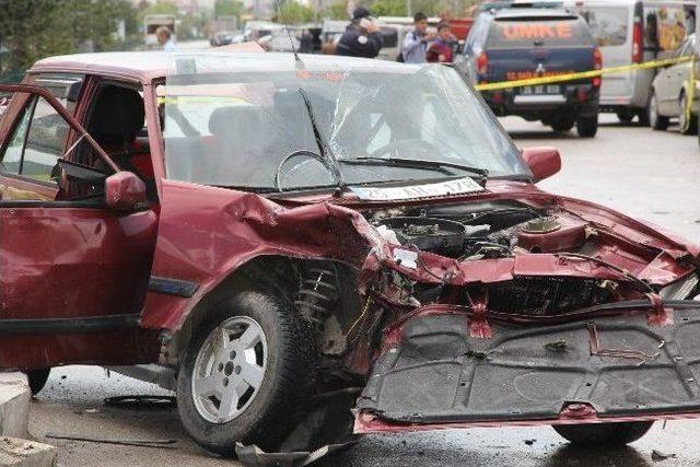 Erzurum’da Trafik Kazası: 4 Yaralı