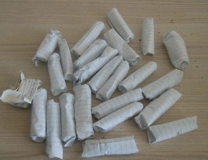 Elazığ'da Polisten Uyuşturucu Satıcılarına Darbe G2