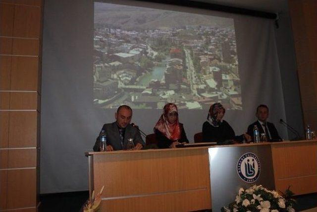 Üniversite Bayburt'un Manevi Mimarlarını Anıyor