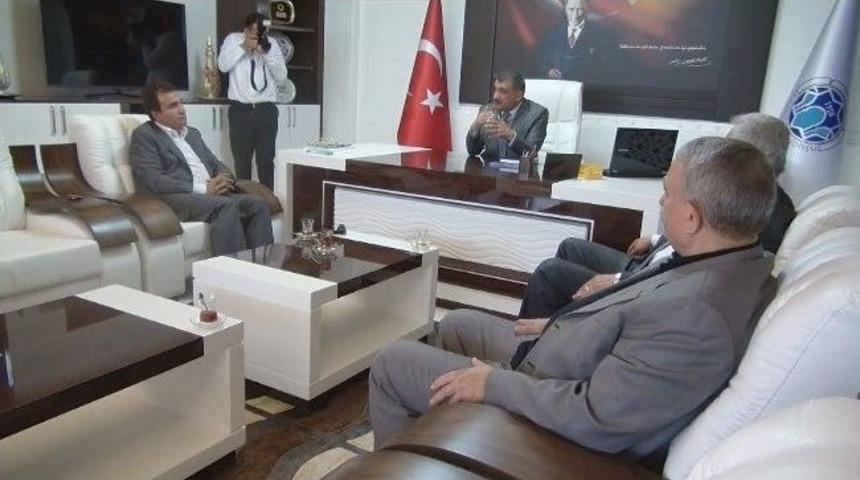 Sanat&ccedil;ı Selahattin Alpay'dan Başkan Selahattin G&uuml;rkan'a Ziyaret