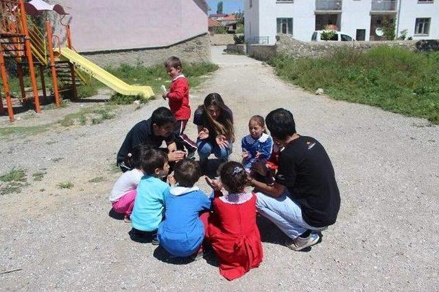 Afyonkarahisar’da Fikir Atölyesi Projesi Devam Ediyor