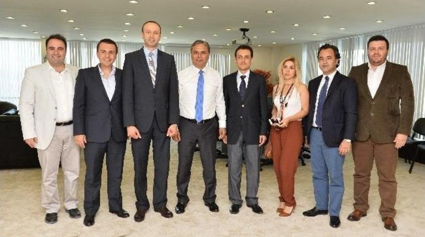 Y&ouml;r&uuml;k İşadamları Başkan Uysal&rsquo;ı Ziyaret Etti
