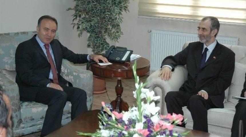 Slovenya B&uuml;y&uuml;kel&ccedil;isi&rsquo;nden Vali Altıparmak&rsquo;a Ziyaret