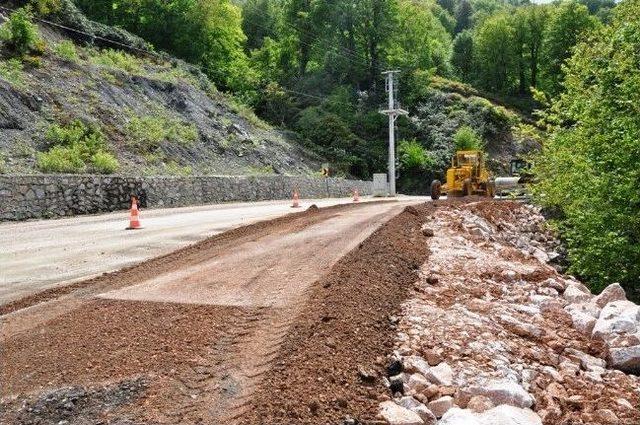 Fen İşleri’nden Heyelan Bölgelerine Müdahale