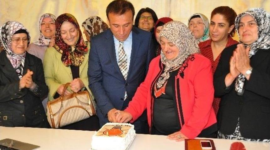 Ak Parti&rsquo;li Kadınlardan Gen&ccedil;&rsquo;e Ziyaret
