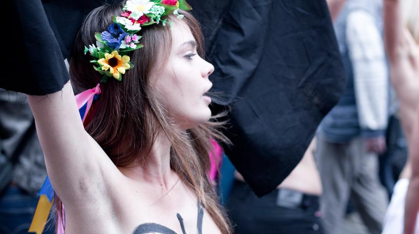 Son dakika... FEMEN'in kurucularından biri intihar etti