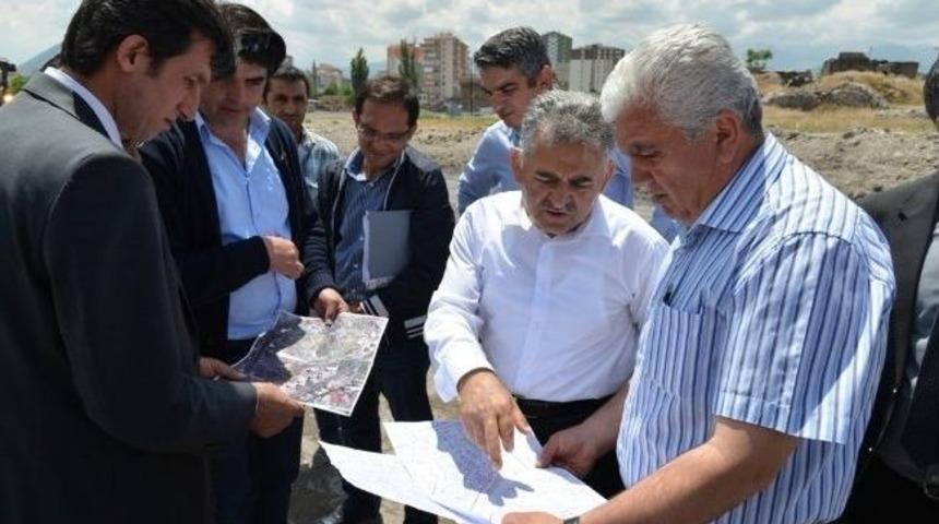 Caferbey Mahallesinde Yeni Bir Yol &Ccedil;alışması