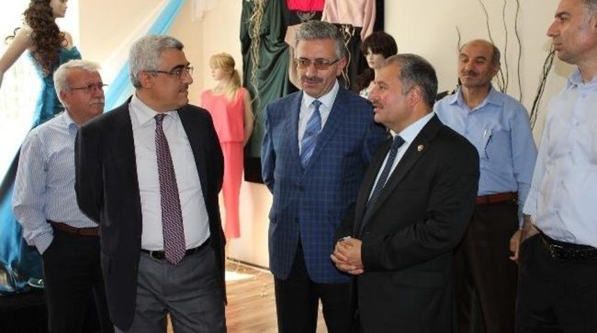 Busmek Sergisi G&ouml;z Kamaştırdı