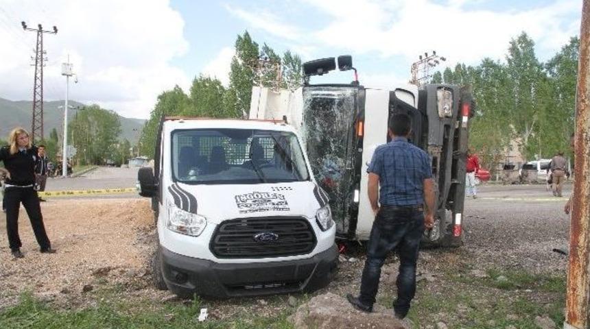 Varto Da Trafik Kazası: 2 Yaralı