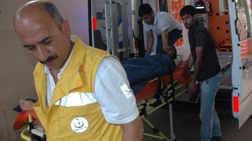 Elektrik Akımına Kapılan İş&ccedil;i Yaralandı