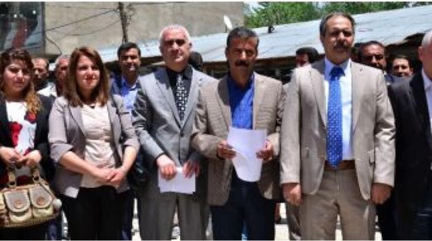 İran'daki İdamlar Y&uuml;ksekova'da Protesto Edildi