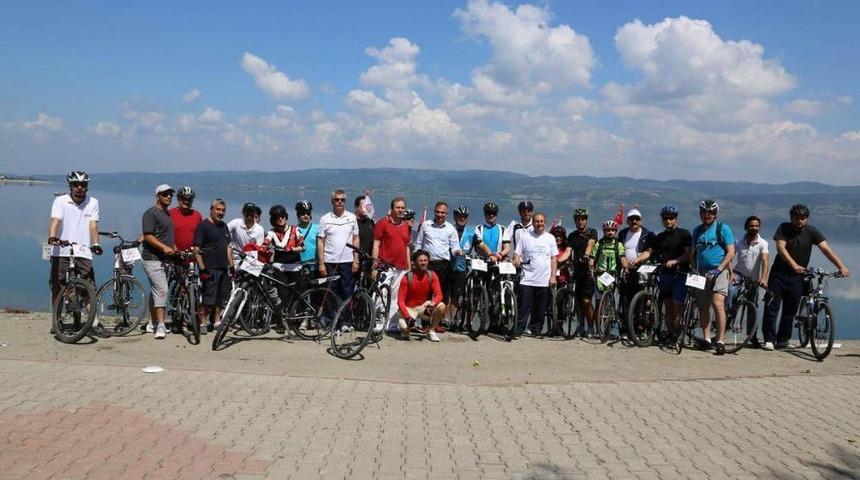 Sapanca'da Sağlıklı Yaşam Y&uuml;r&uuml;y&uuml;ş&uuml;