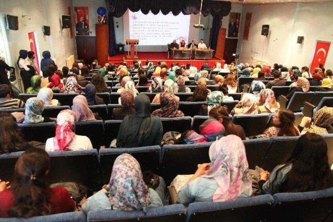 Ağrı'da &ldquo;ihmallerden Kaynaklanan &Ccedil;ocuk &Ouml;l&uuml;mleri&rdquo; Paneli