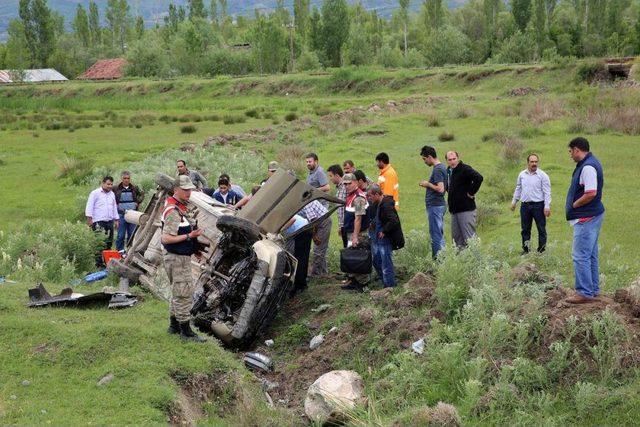 Erzincan'da Trafik Kazası: 2 Yaralı