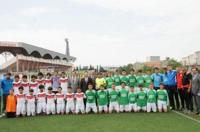 Okul Sporları Futbol Yıldızlar Türkiye Birinciliği Samsun’da Başladı