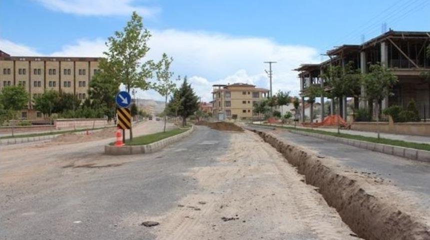 Avanos Kapadokya Caddesinde İ&ccedil;me Suyu Şebeke Hattı Yenileniyor