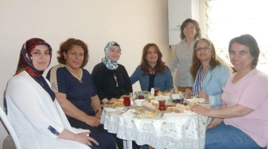 Rekt&ouml;r Kılı&ccedil;&rsquo;tan G&ouml;rme Engelli Nuray K&ouml;ybaşı&rsquo;na Ziyaret