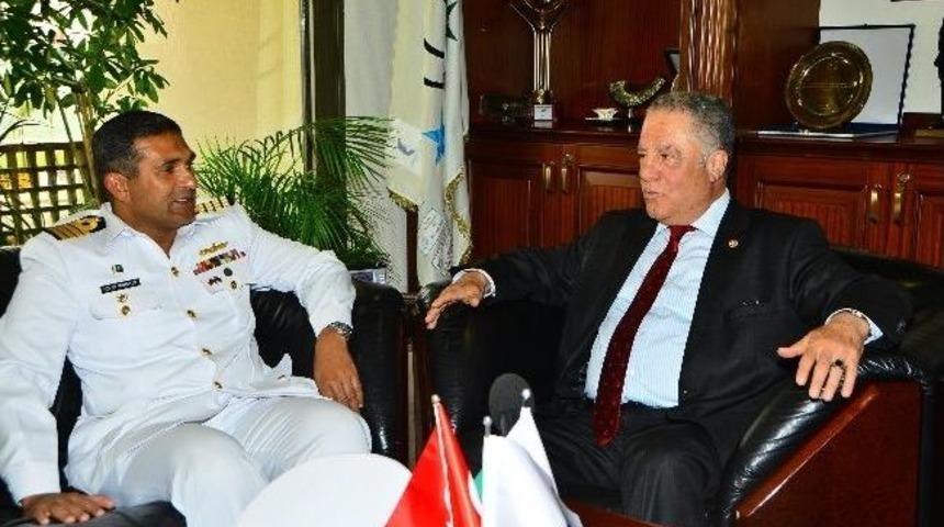 İzmir B&uuml;y&uuml;kşehir'e "kardeş" Ziyareti