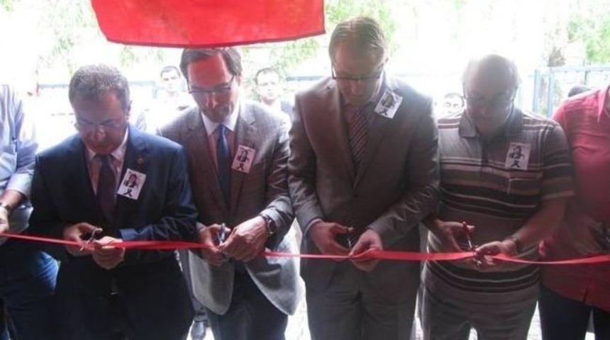 &Ouml;ğrenci İken Vefat Eden Gencin Anısına Okuma Salonu A&ccedil;ıldı