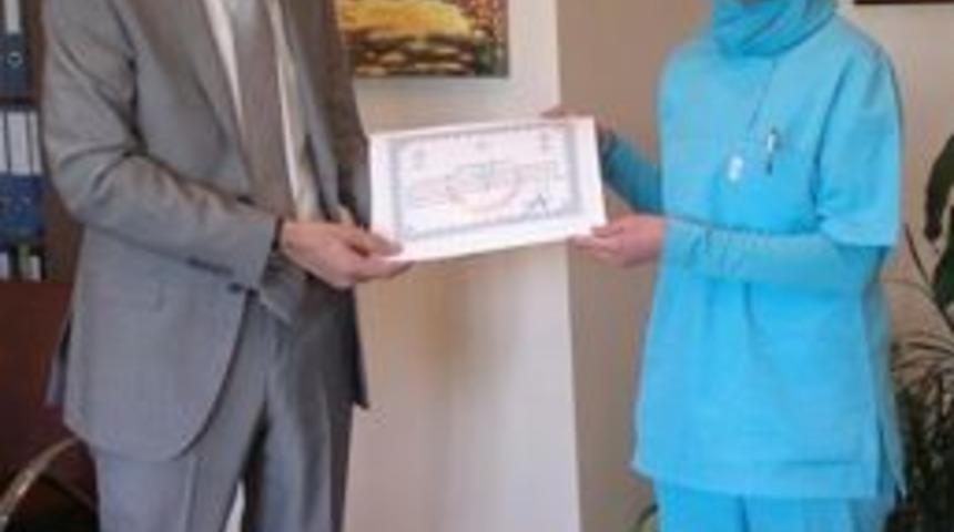 Yılın Hemşiresi &Ouml;d&uuml;l&uuml;