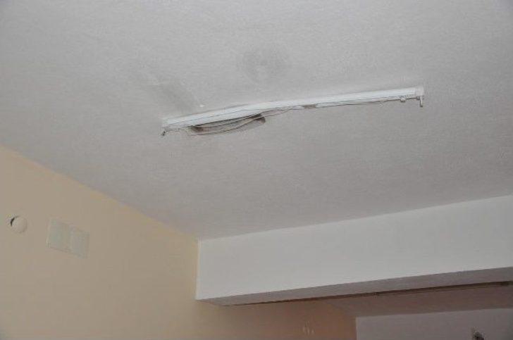 Yozgat'ta Okula Yıldırım Düştü G2