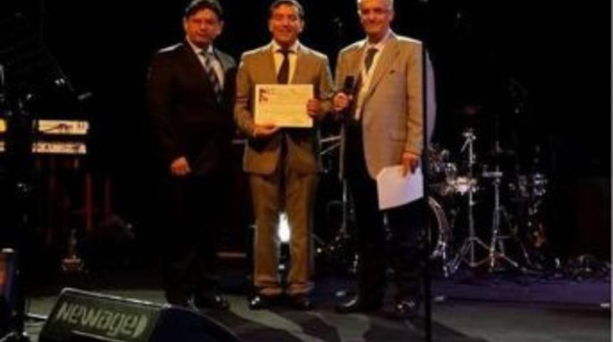 G&ouml;kalp &Ouml;ner İkincilik &Ouml;d&uuml;l&uuml; Aldı