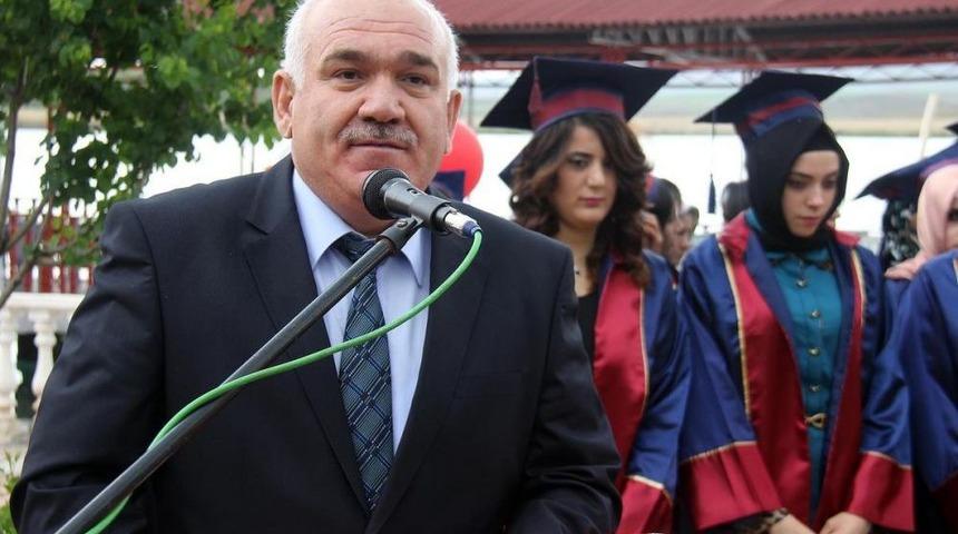 Hafik Kamer &Ouml;rnek MYO&rsquo;da Mezuniyet Coşkusu