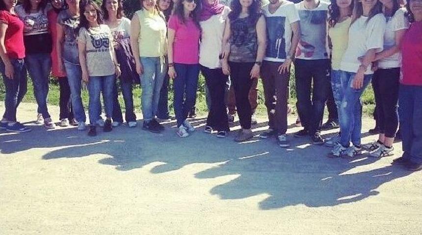 Eğitim G&ouml;n&uuml;ll&uuml;lerinden Filyos &Ccedil;ıkarması