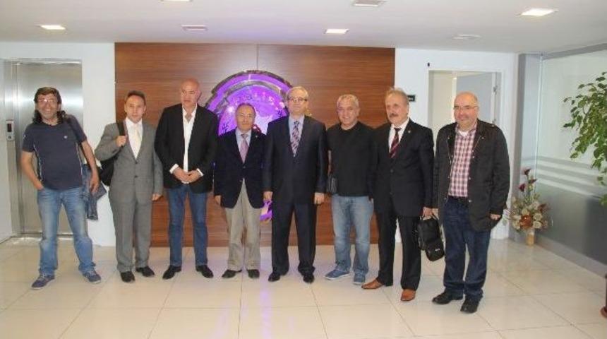 Giresun Gazeteciler Derneği&rsquo;nden Emniyet M&uuml;d&uuml;r&uuml;ne Ziyaret