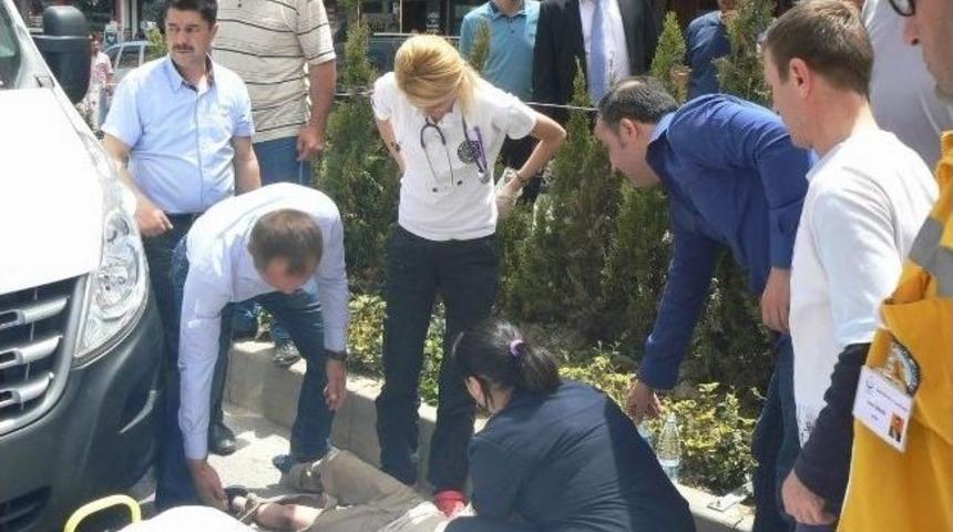 Boz&uuml;y&uuml;k&rsquo;te Trafik Kazası, 1 Yaralı