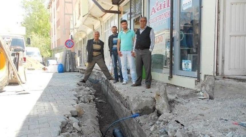 Adilcevaz Belediyesi&rsquo;nden Hummalı &Ccedil;alışma