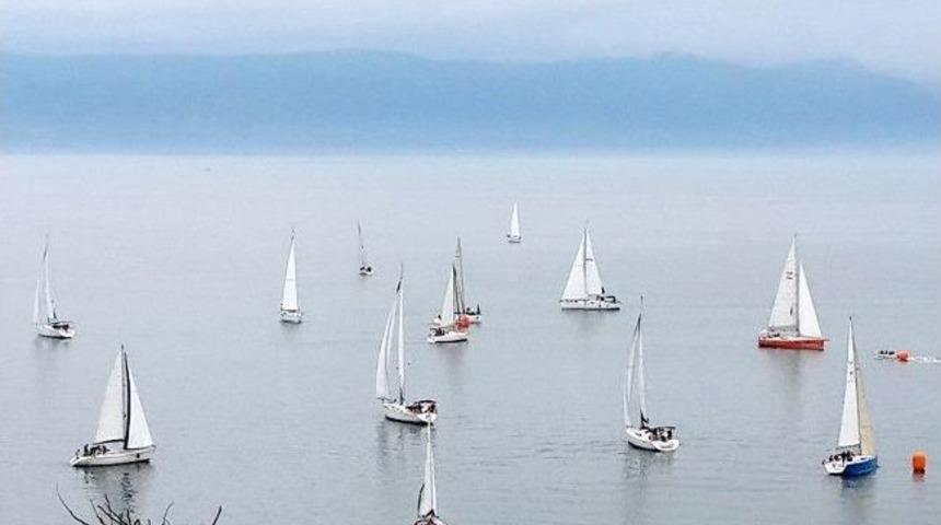 Yelkenliler Mudanya'da Yarıştı