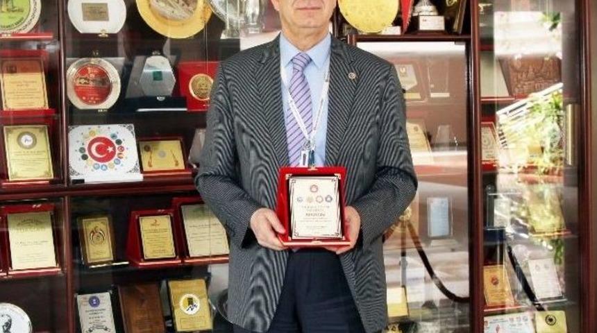 Ga&uuml;n Tıp Fak&uuml;ltesi &Ccedil;ukurova Birincisi