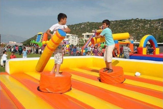 Demre'de Okul Öncesi Eğitim Şenlikleri