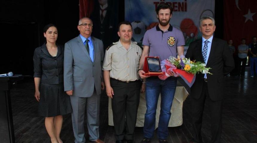 Sapanca'da Spor &Ouml;d&uuml;lleri T&ouml;reni