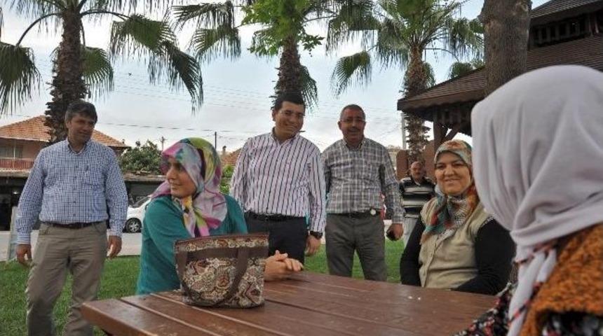 Başkan T&uuml;t&uuml;nc&uuml; Esnafı Ziyaret Etti