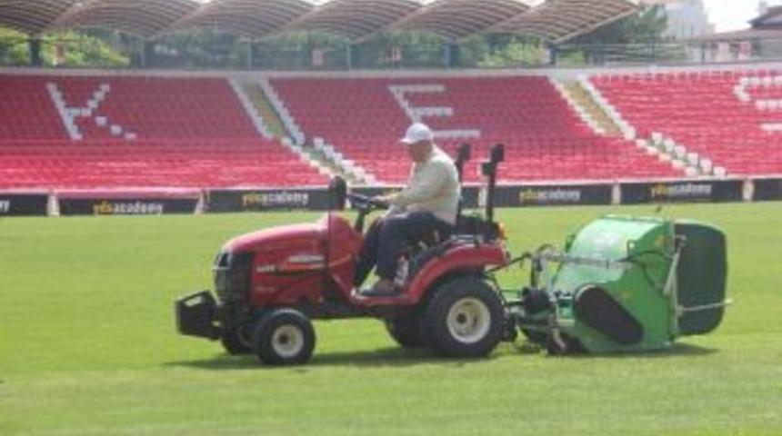 Balkes'te &Ccedil;imlere S&uuml;per Lig Bakımı