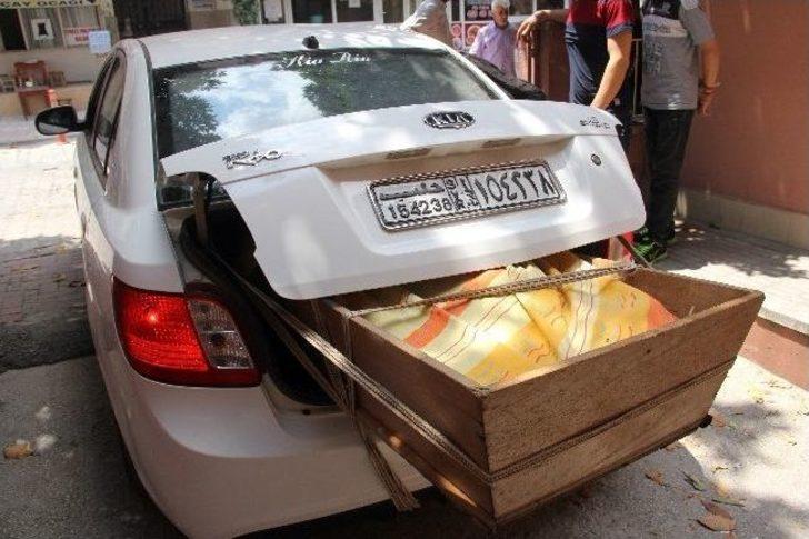 (özel Haber) Cenazesi Otomobil Bagajında Götürüldü G2