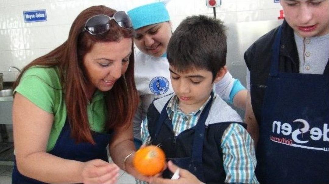 Afyonkarahisar&rsquo;da En Anlamlı Yemek Yapma Etkinliği