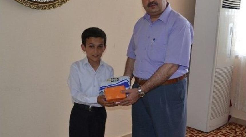 11 Yaşında Hafız Oldu