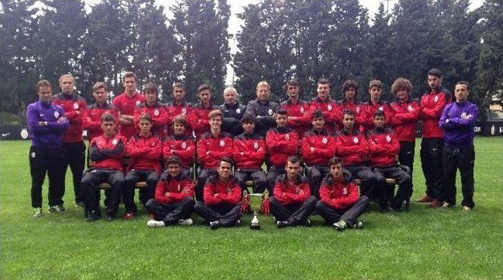 Akyüz: "a Takım Seviyesinde Bir Antrenör Olmak İstiyorum" G5