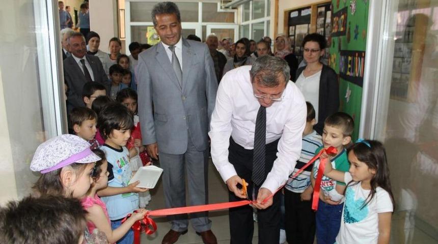 Arhavi'de, Anasınıfı Öğrencilerinin Yıl Sonu Sergisi Açıldı