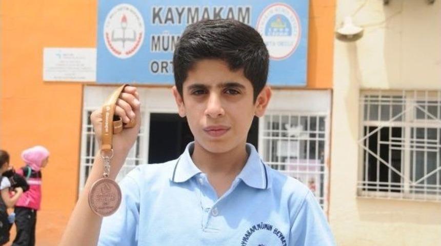 Cizreli &Ouml;ğrenci, Tasarım Olimpiyatı Yarışmasında D&uuml;nya 3'nc&uuml;s&uuml; Oldu